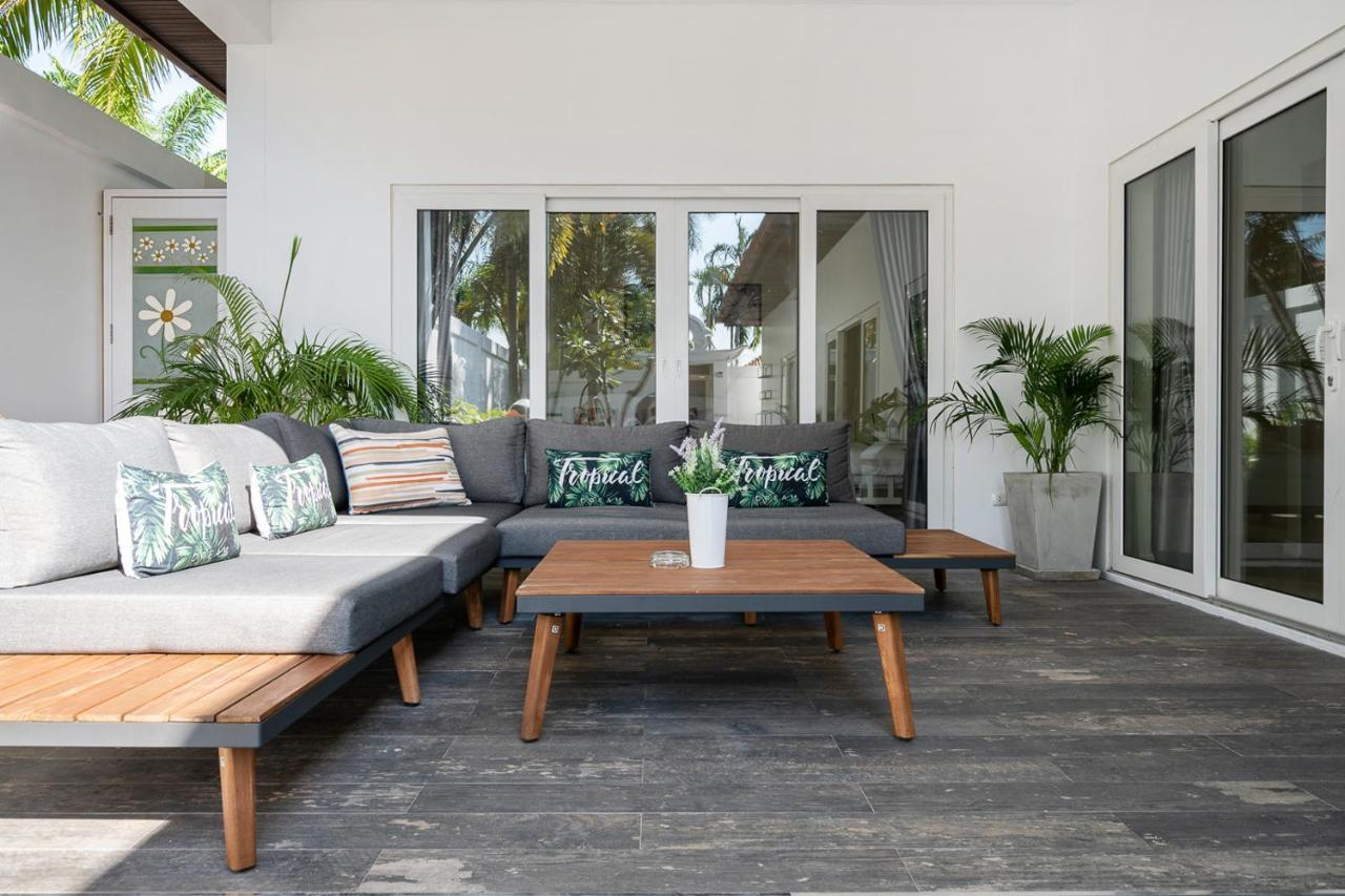 Majestic Residence Pool Villas 2 Bedrooms Private Beach Pattaya ภายนอก รูปภาพ