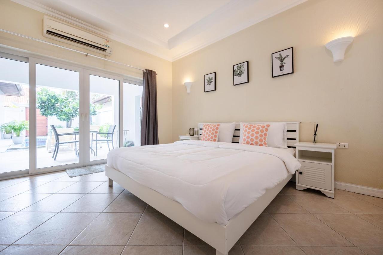Majestic Residence Pool Villas 2 Bedrooms Private Beach Pattaya ภายนอก รูปภาพ
