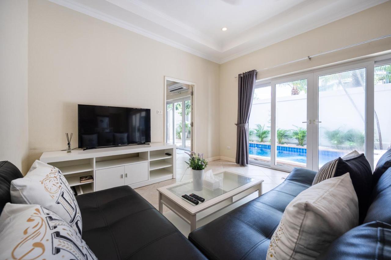 Majestic Residence Pool Villas 2 Bedrooms Private Beach Pattaya ภายนอก รูปภาพ