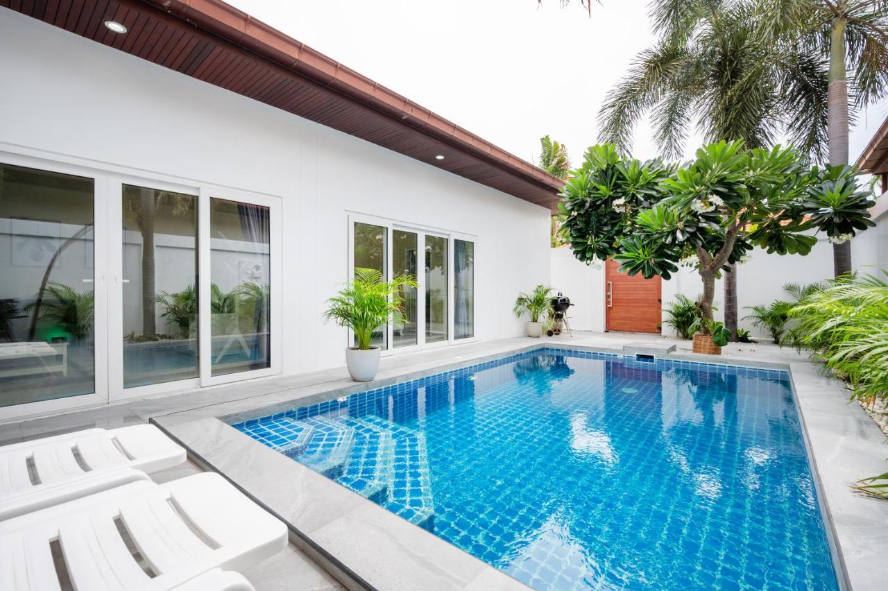 Majestic Residence Pool Villas 2 Bedrooms Private Beach Pattaya ภายนอก รูปภาพ