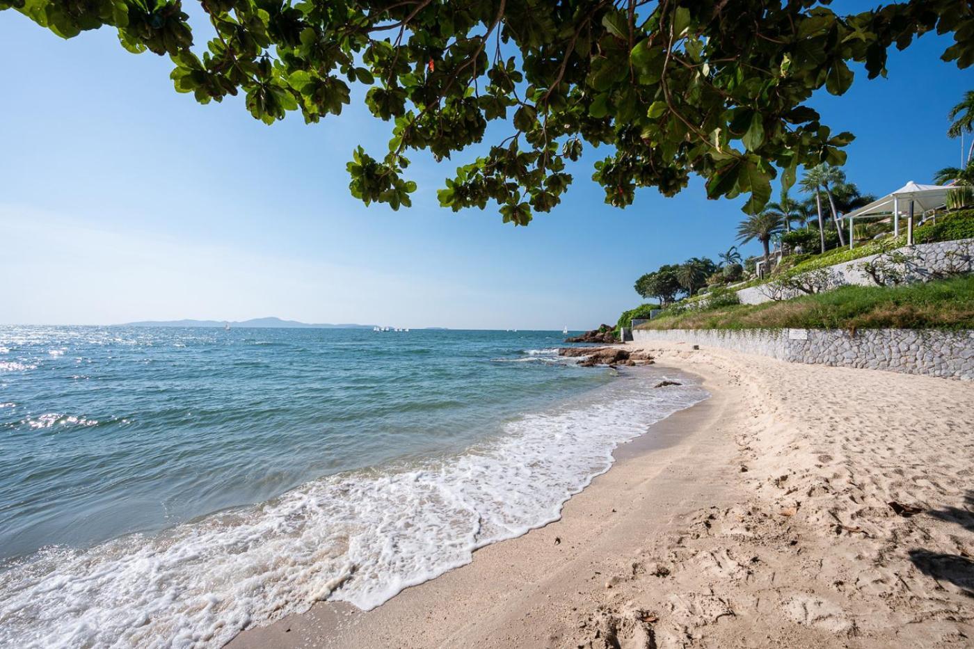 Majestic Residence Pool Villas 2 Bedrooms Private Beach Pattaya ภายนอก รูปภาพ