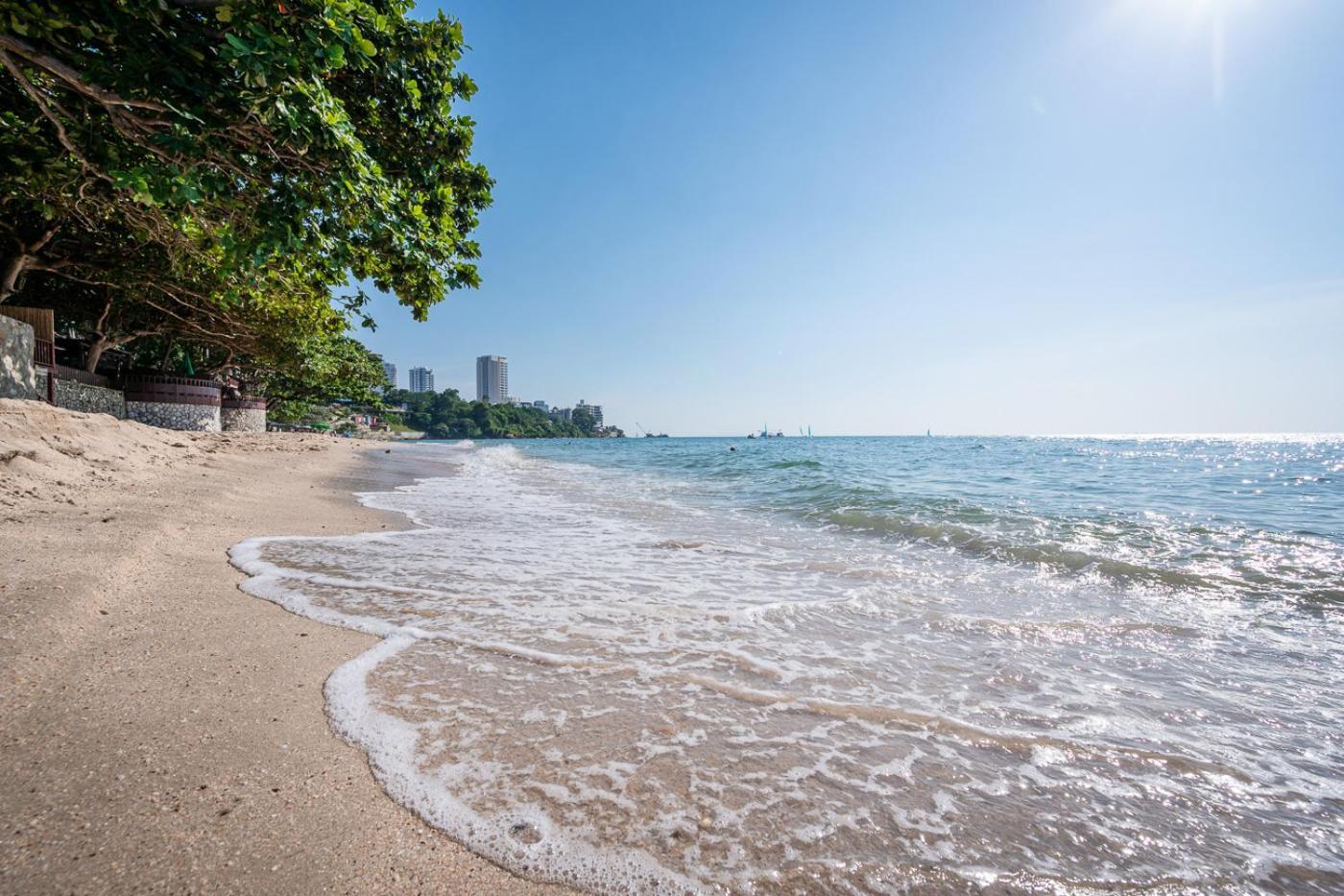 Majestic Residence Pool Villas 2 Bedrooms Private Beach Pattaya ภายนอก รูปภาพ